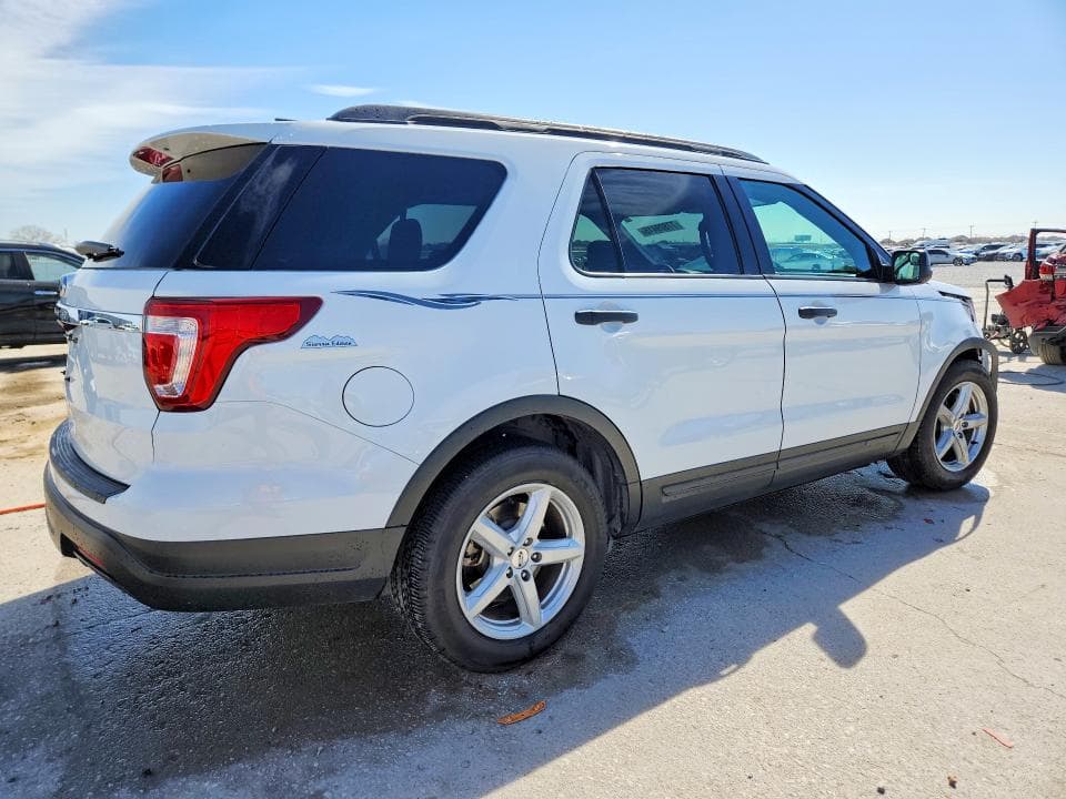 2018 FORD EXPLORER 3