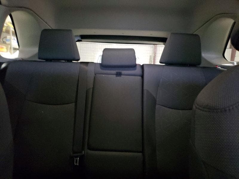 2024 TOYOTA RAV4 XLE 10