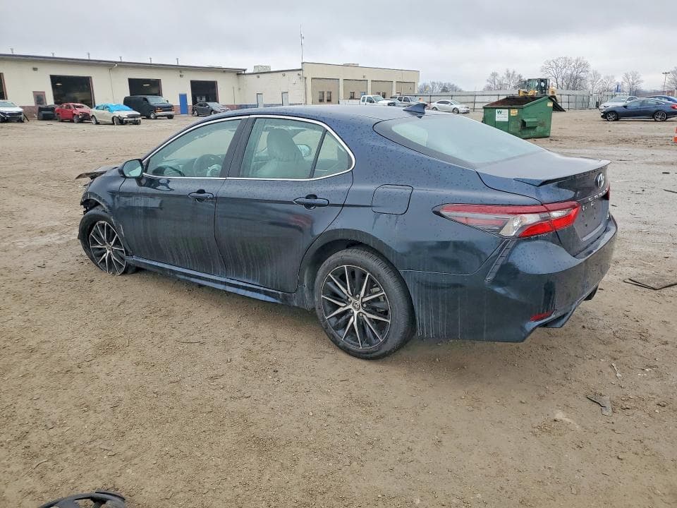 2021 TOYOTA CAMRY SE 2