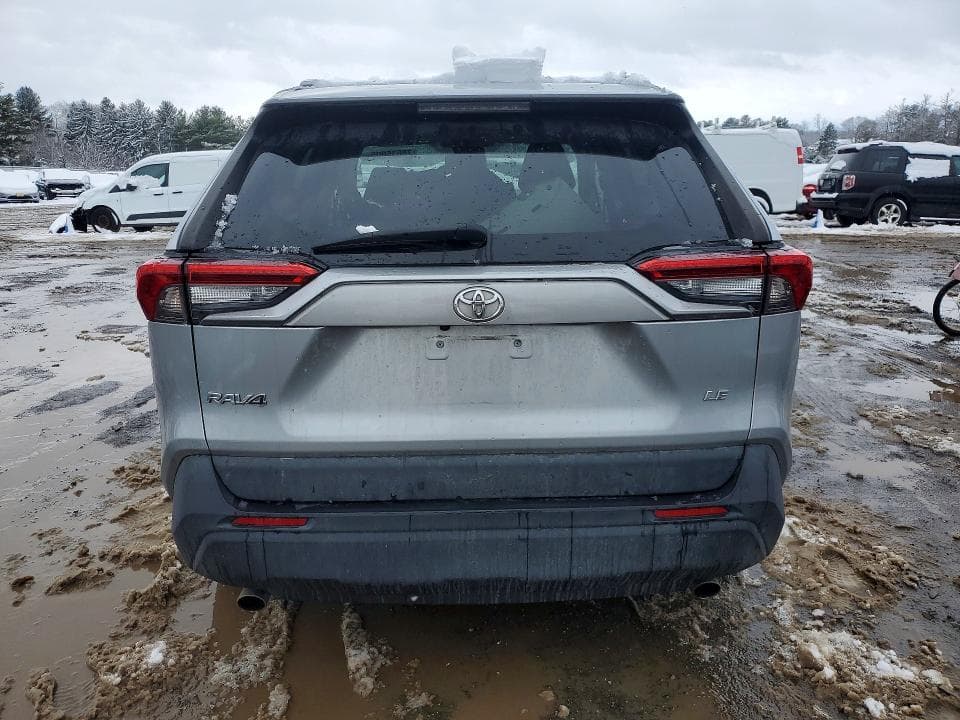 2021 TOYOTA RAV4 LE 6