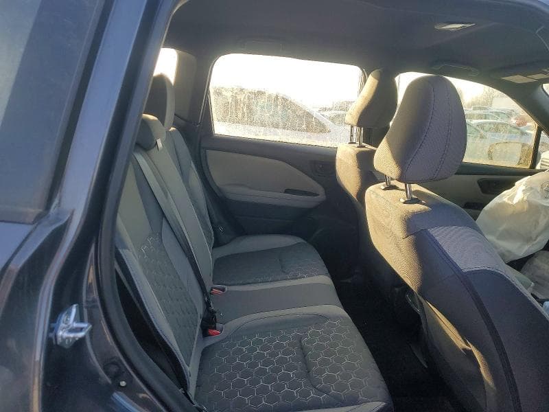 2025 SUBARU FORESTER 11