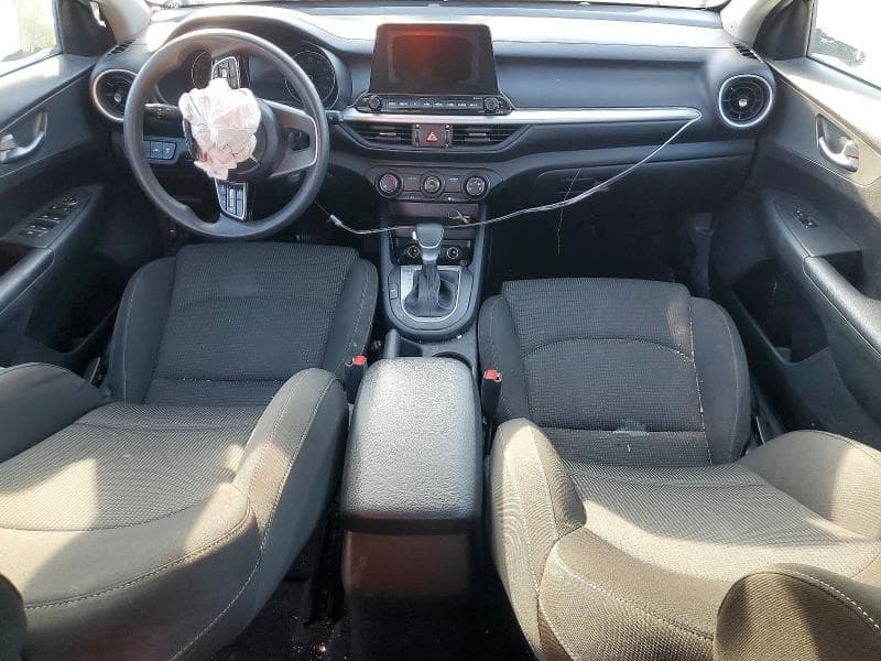 2021 KIA FORTE 8