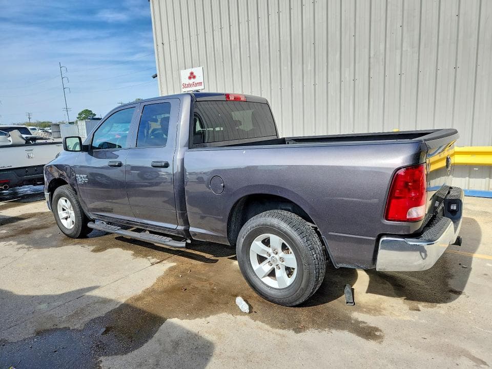2022 RAM 1500 CLASSIC TRADESMAN 2