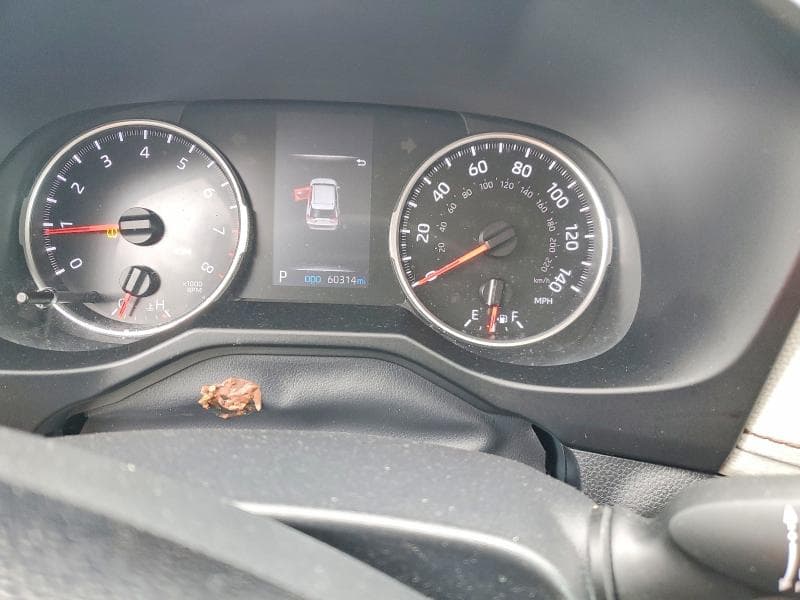 2020 TOYOTA RAV4 XLE PREMIUM 9