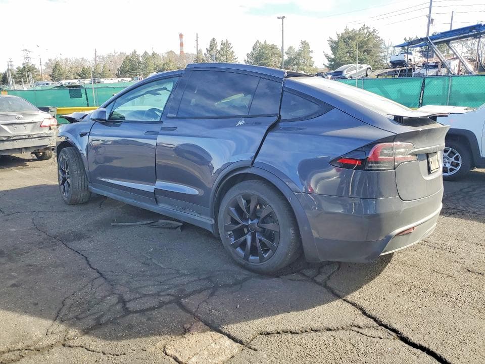 2023 TESLA MODEL X 2