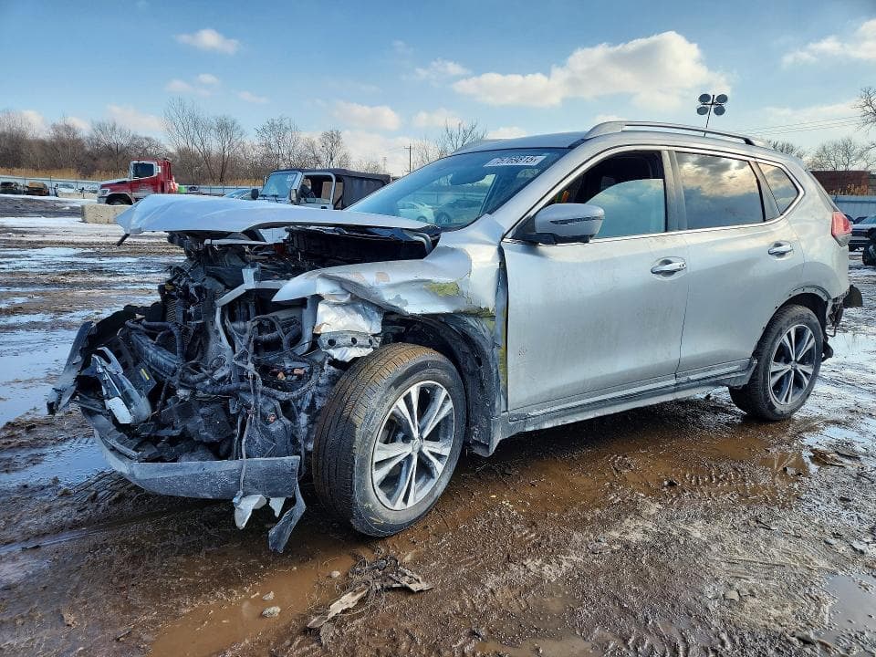 2017 NISSAN ROGUE SL