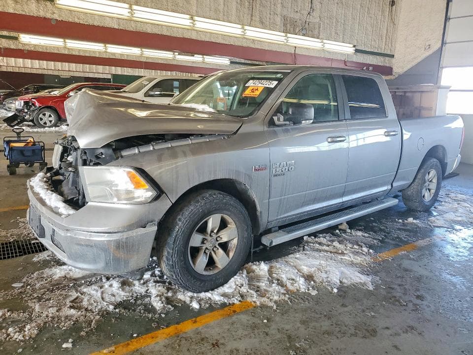 2020 RAM 1500 CLASSIC SLT - 1