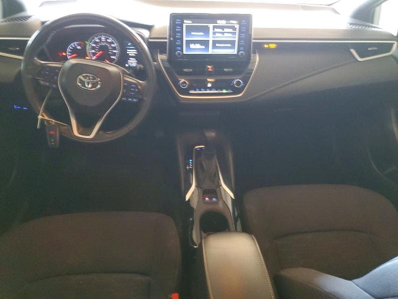 2021 TOYOTA COROLLA SE 8