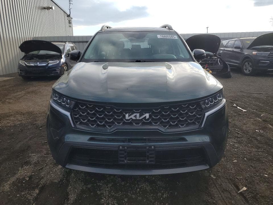 2022 KIA SORENTO S 5