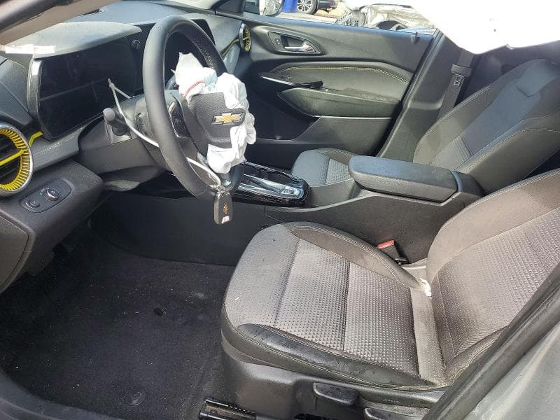 2024 CHEVROLET TRAX 1LT 7