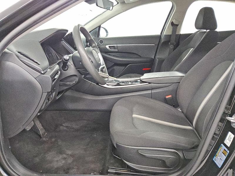 2023 HYUNDAI SONATA SE 7