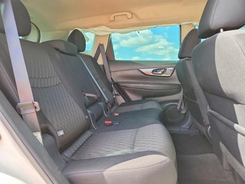 2017 NISSAN ROGUE S 10