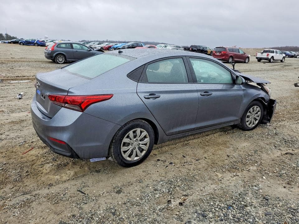 2020 HYUNDAI ACCENT SE 3