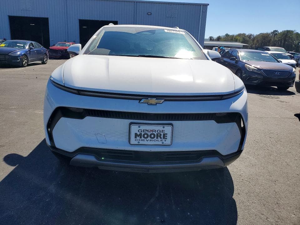 2025 CHEVROLET EQUINOX LT 5