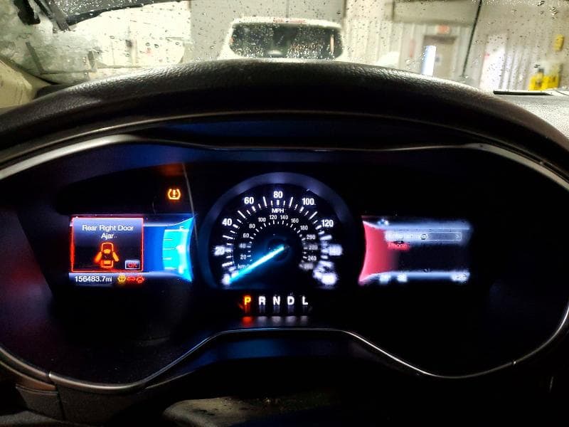 2017 FORD FUSION SE 9