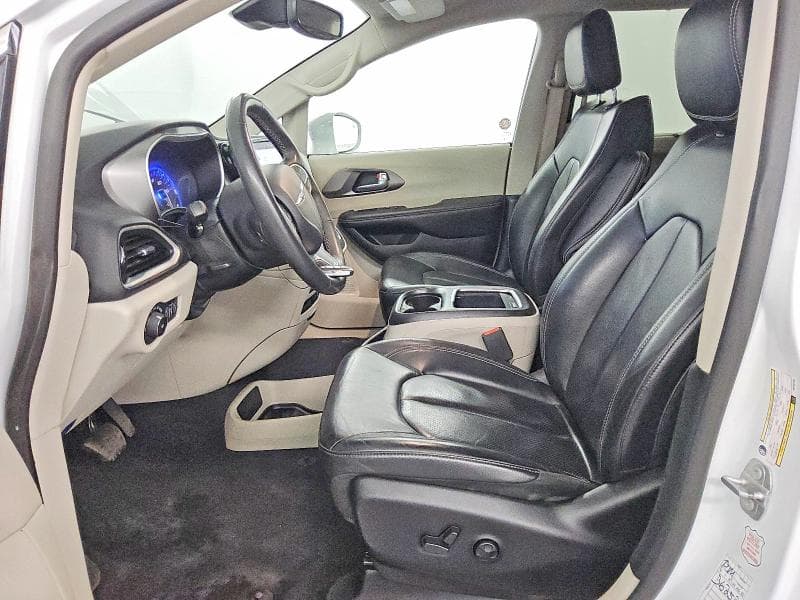 2022 CHRYSLER PACIFICA TOURING L 7