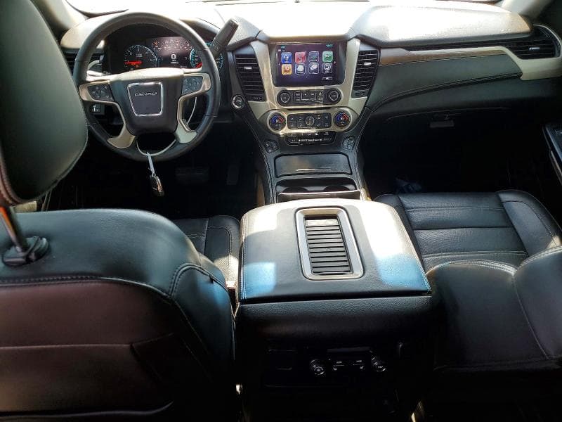 2018 GMC YUKON DENALI 8