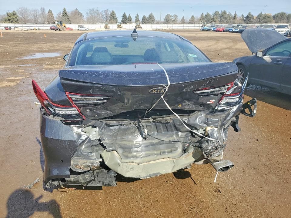 2018 KIA OPTIMA S 6