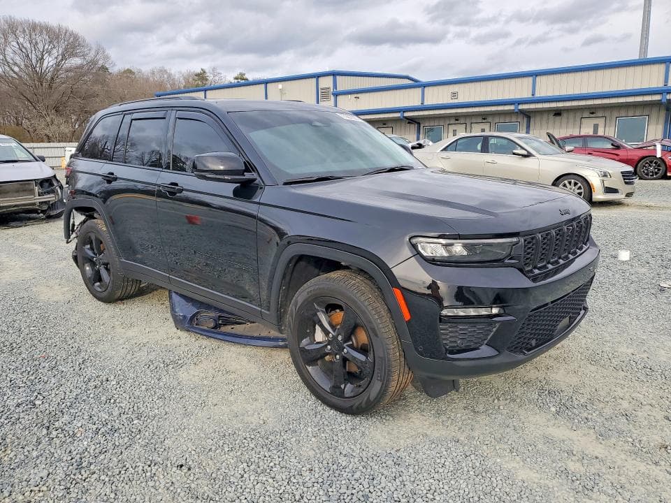 2023 JEEP GRAND CHEROKEE LIMITED 4