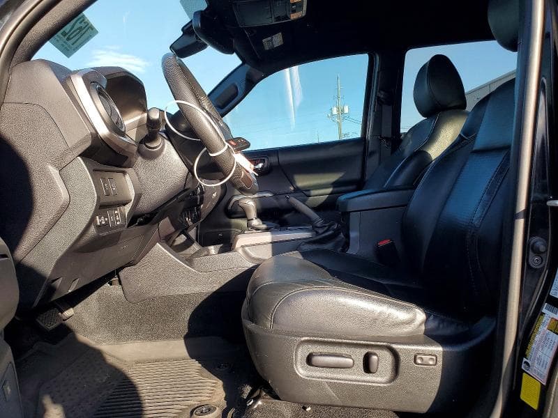 2021 TOYOTA TACOMA LIMITED 7