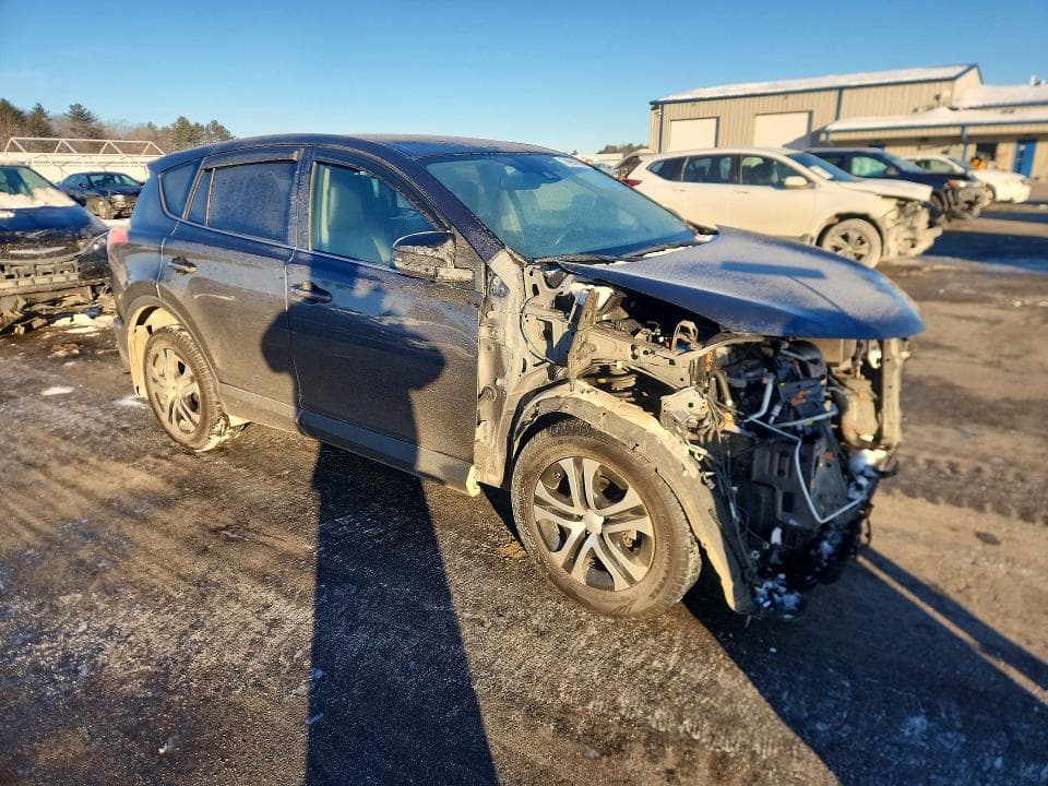 2018 TOYOTA RAV4 LE 4