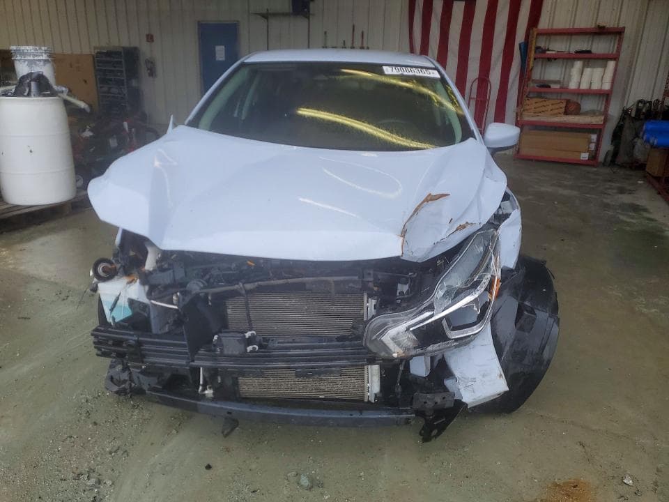 2024 NISSAN VERSA SV 5