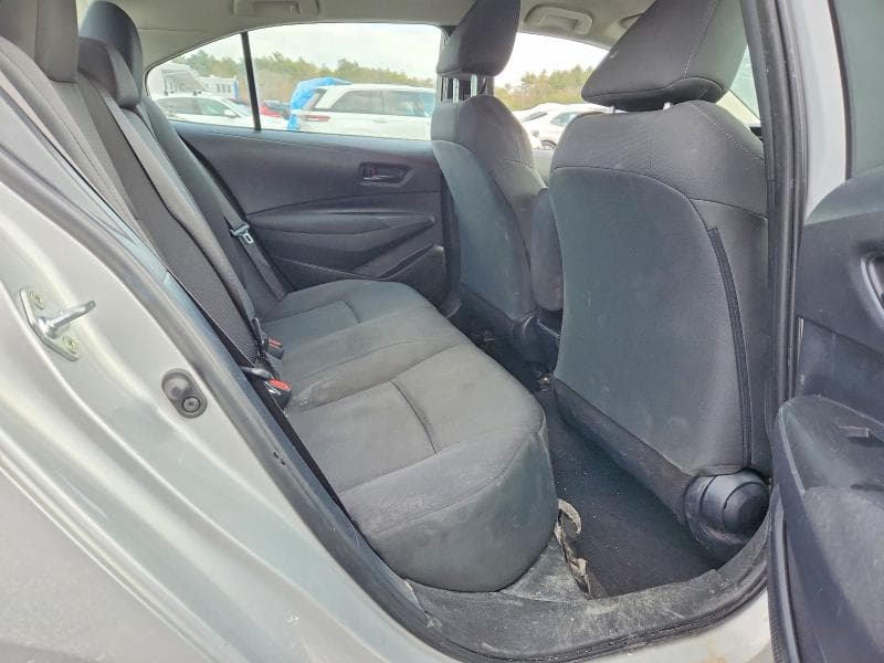 2022 TOYOTA COROLLA LE 10