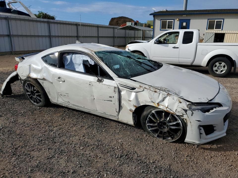 2017 SUBARU BRZ 2.0 LIMITED 4