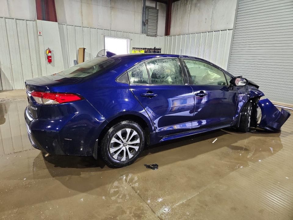 2021 TOYOTA COROLLA HYBRID LE 3