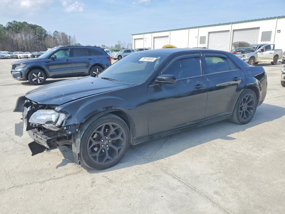 2019 CHRYSLER 300 TOURING - 1