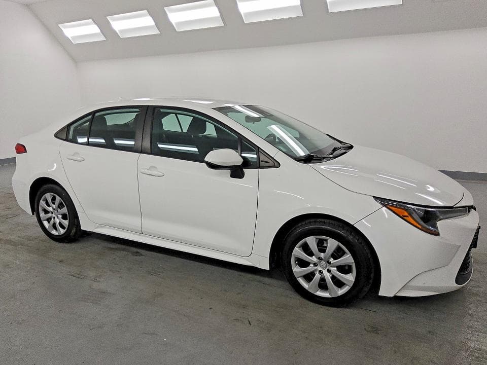 2021 TOYOTA COROLLA LE 4