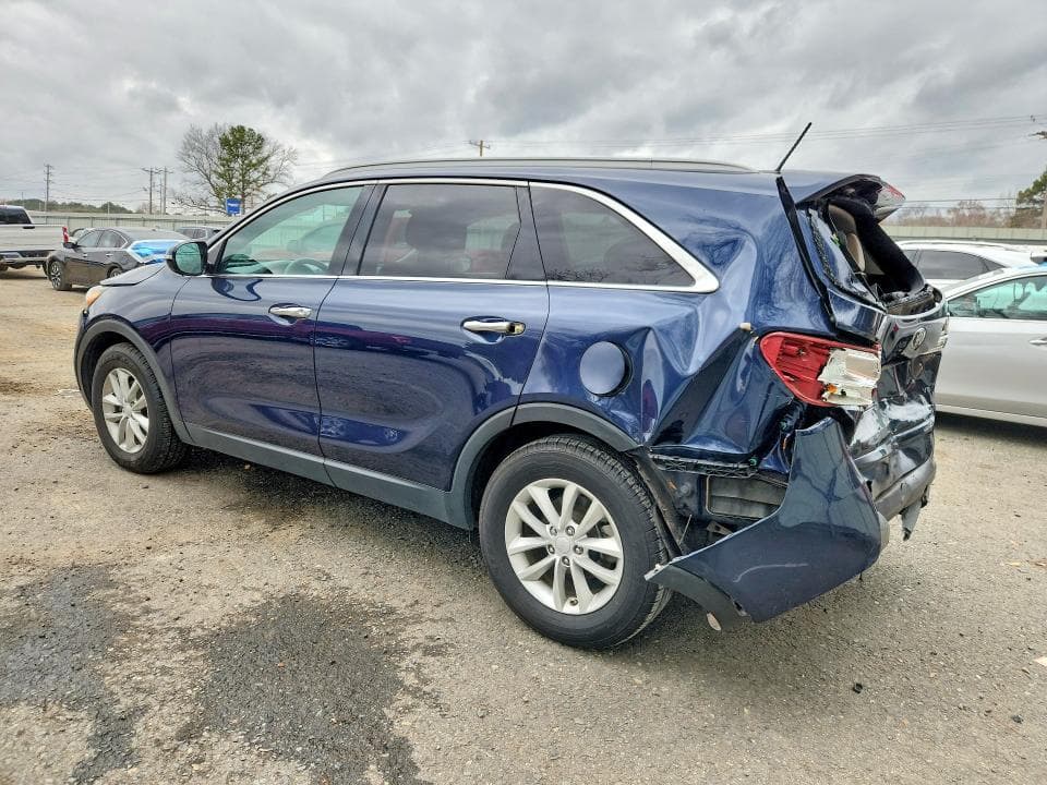 2017 KIA SORENTO LX V6 2