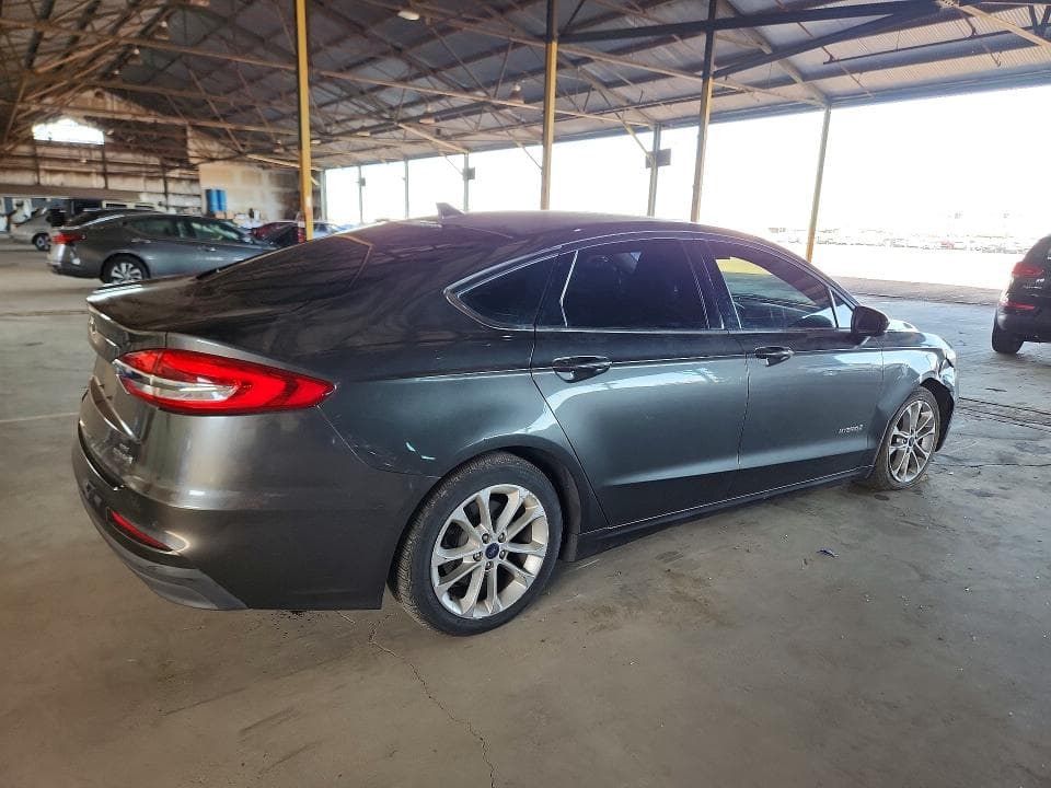 2019 FORD FUSION SE 3