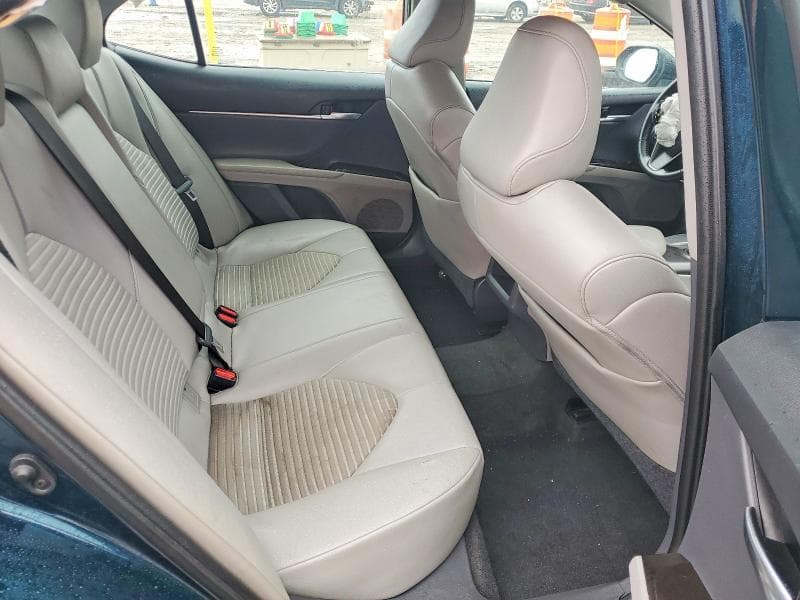 2021 TOYOTA CAMRY SE 10