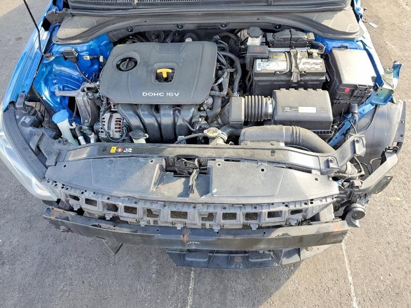 2017 HYUNDAI ELANTRA SE 11