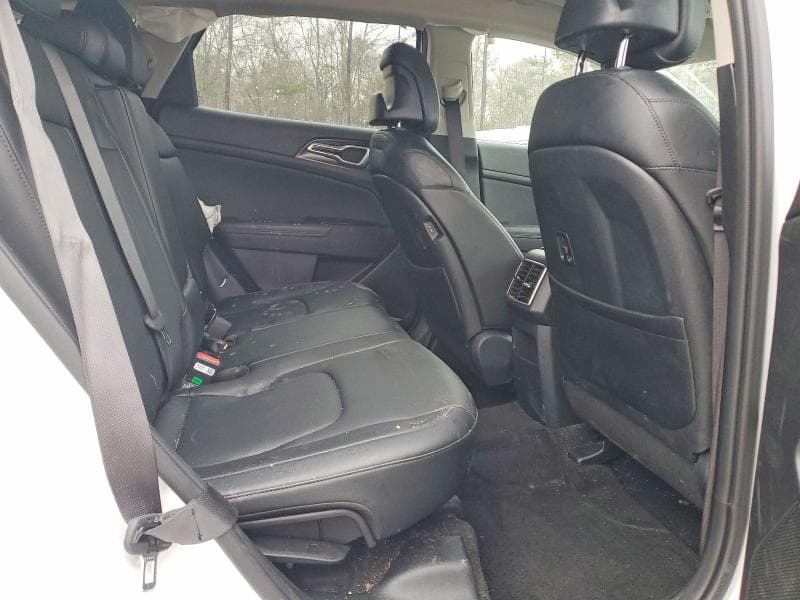 2025 KIA SPORTAGE EX 11