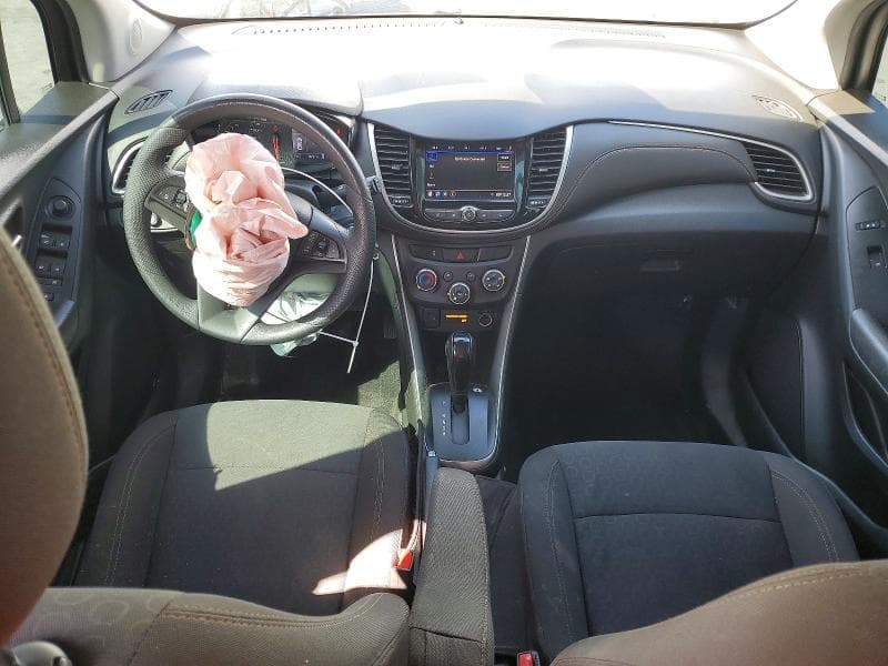 2020 CHEVROLET TRAX LS 8