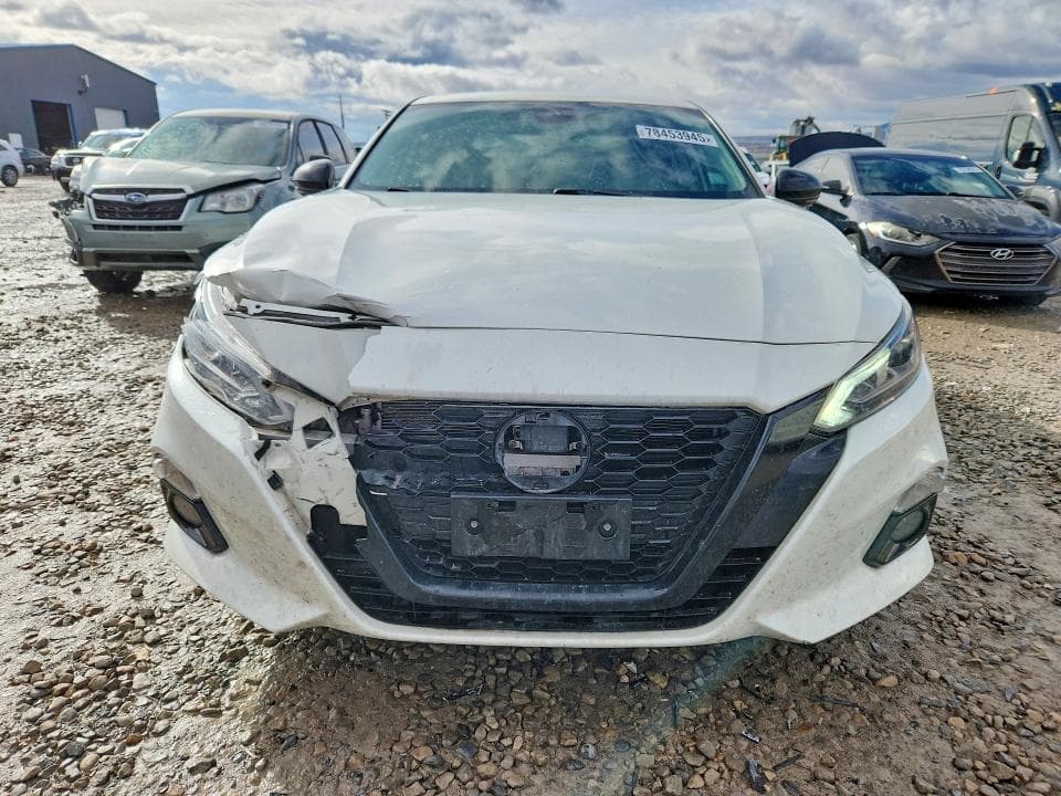 2022 NISSAN ALTIMA 5