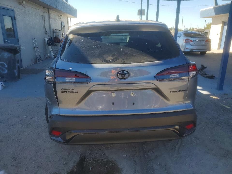 2026 TOYOTA COROLLA CROSS S 6