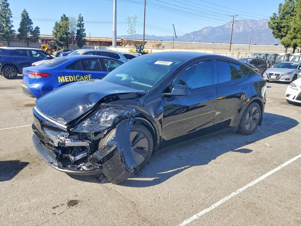 2026 TESLA MODEL Y - 1