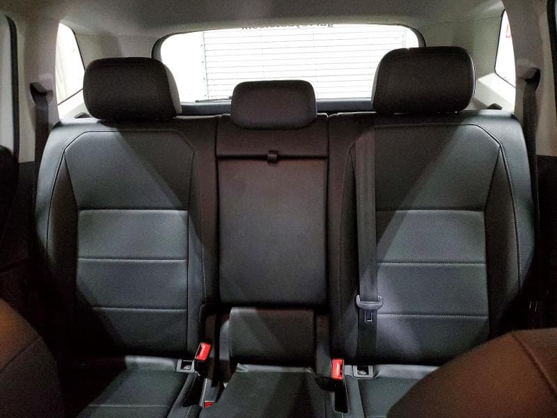 2018 VOLKSWAGEN TIGUAN SE 10