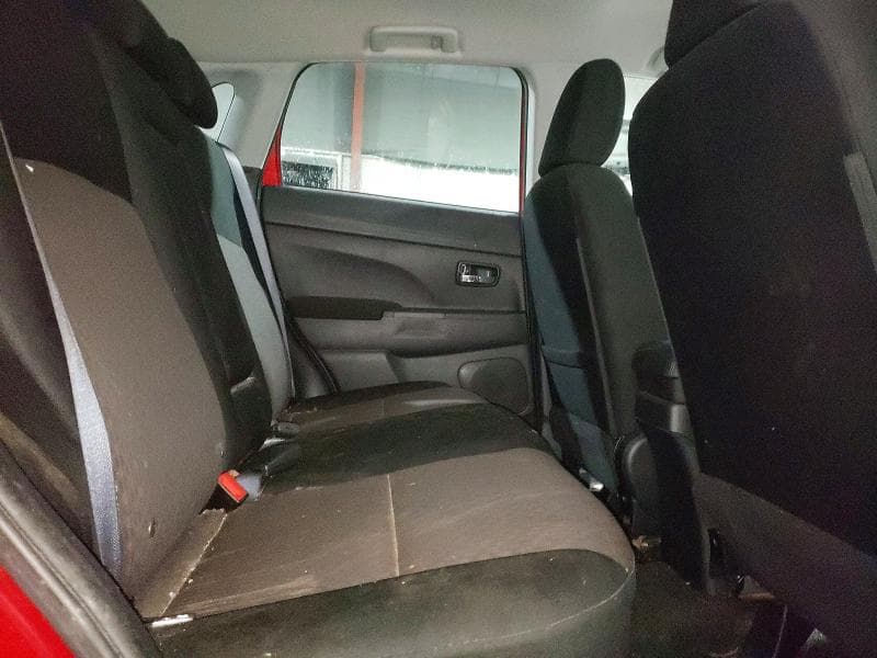 2019 MITSUBISHI OUTLANDER SPORT ES 11