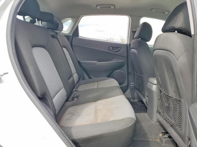 2020 HYUNDAI KONA SE 11