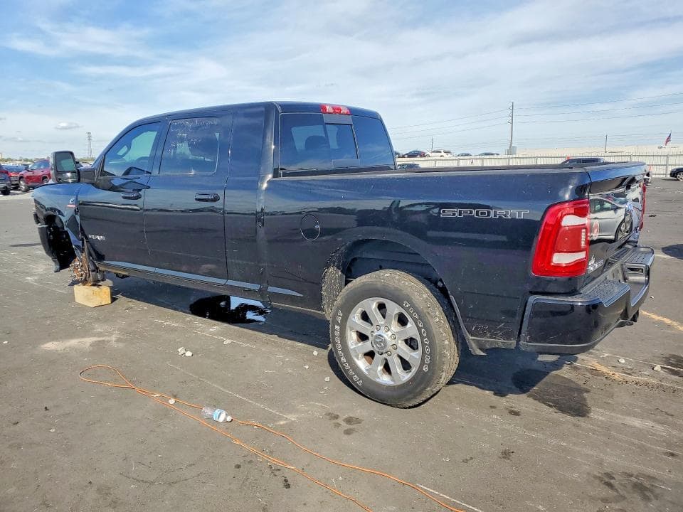 2024 RAM 3500 LARAMIE 2