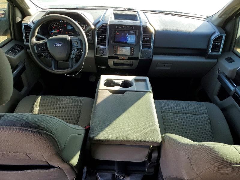 2017 FORD F150 SUPERCREW 8