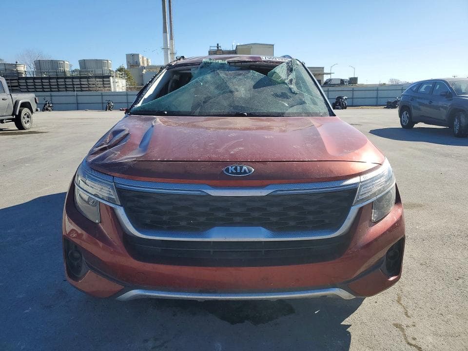 2021 KIA SELTOS S 5