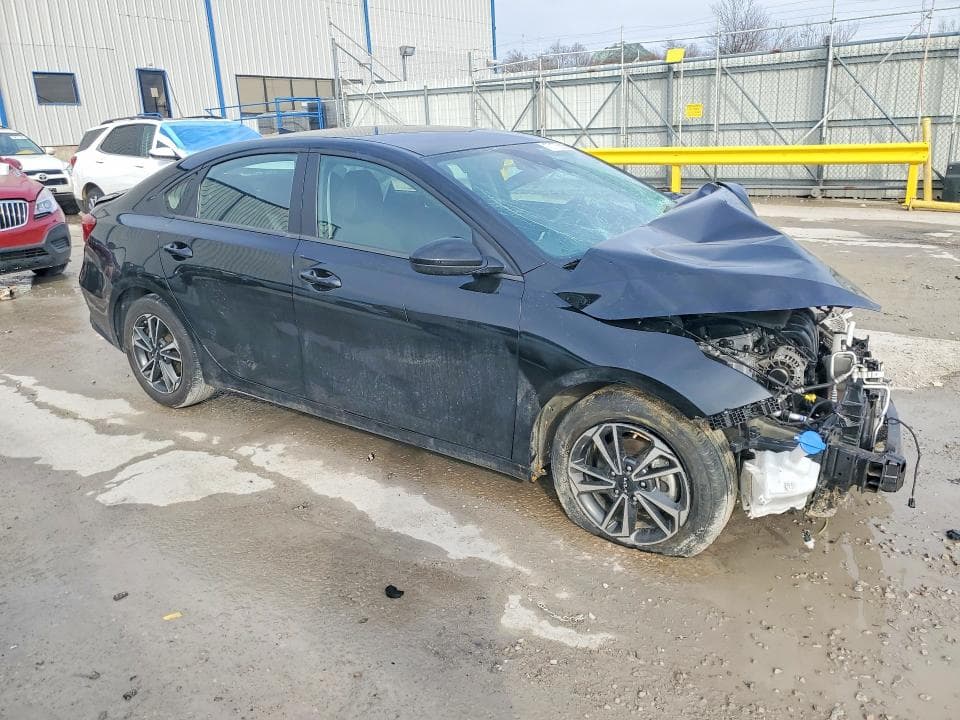 2024 KIA FORTE LXS 4