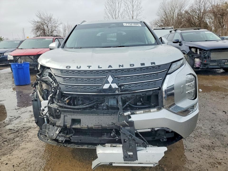 2025 MITSUBISHI OUTLANDER SE 5