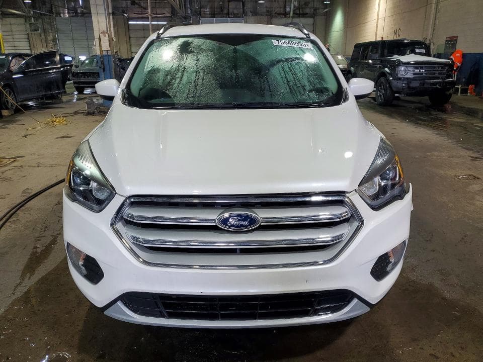 2019 FORD ESCAPE SEL 5