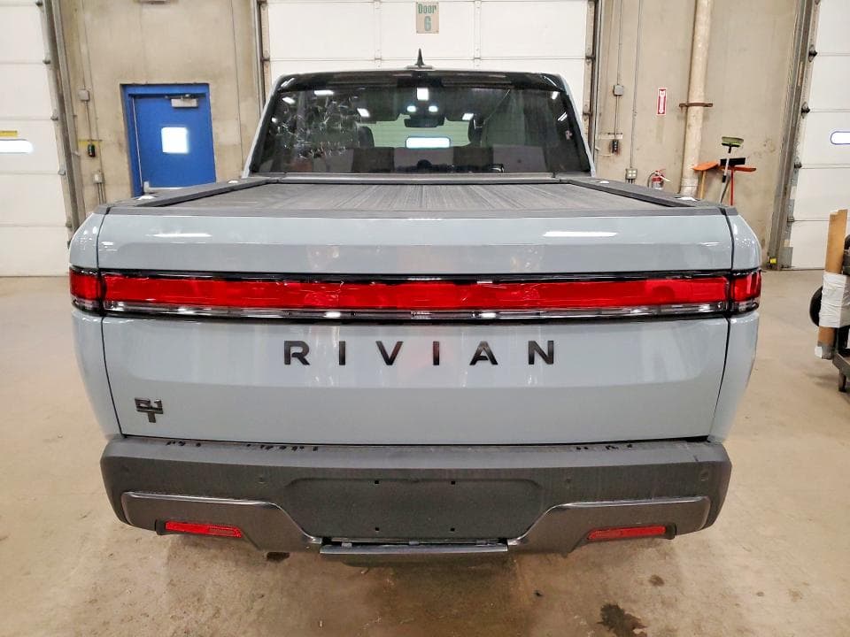2025 RIVIAN R1T ADVENTURE 6